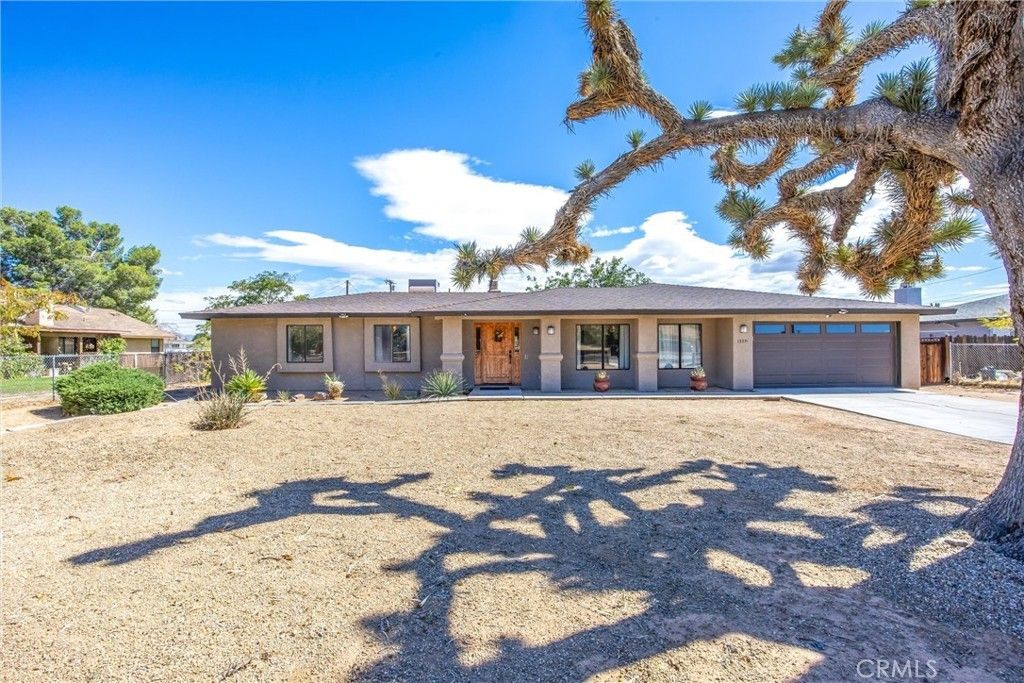 13231 Iroquois, Apple Valley