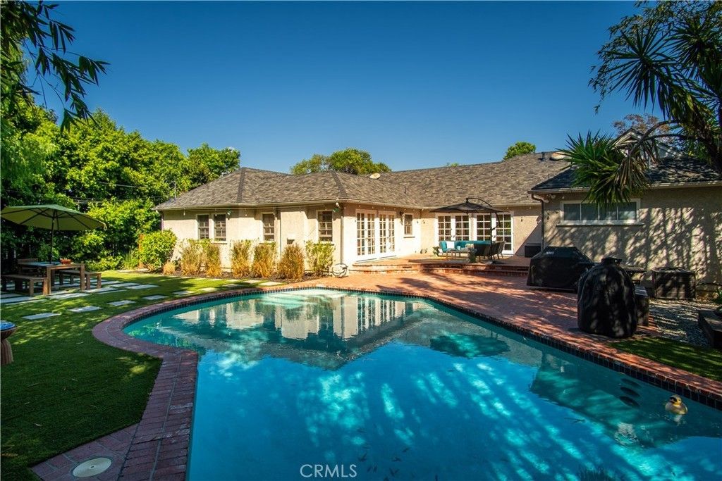 4755 Burnet, Sherman Oaks