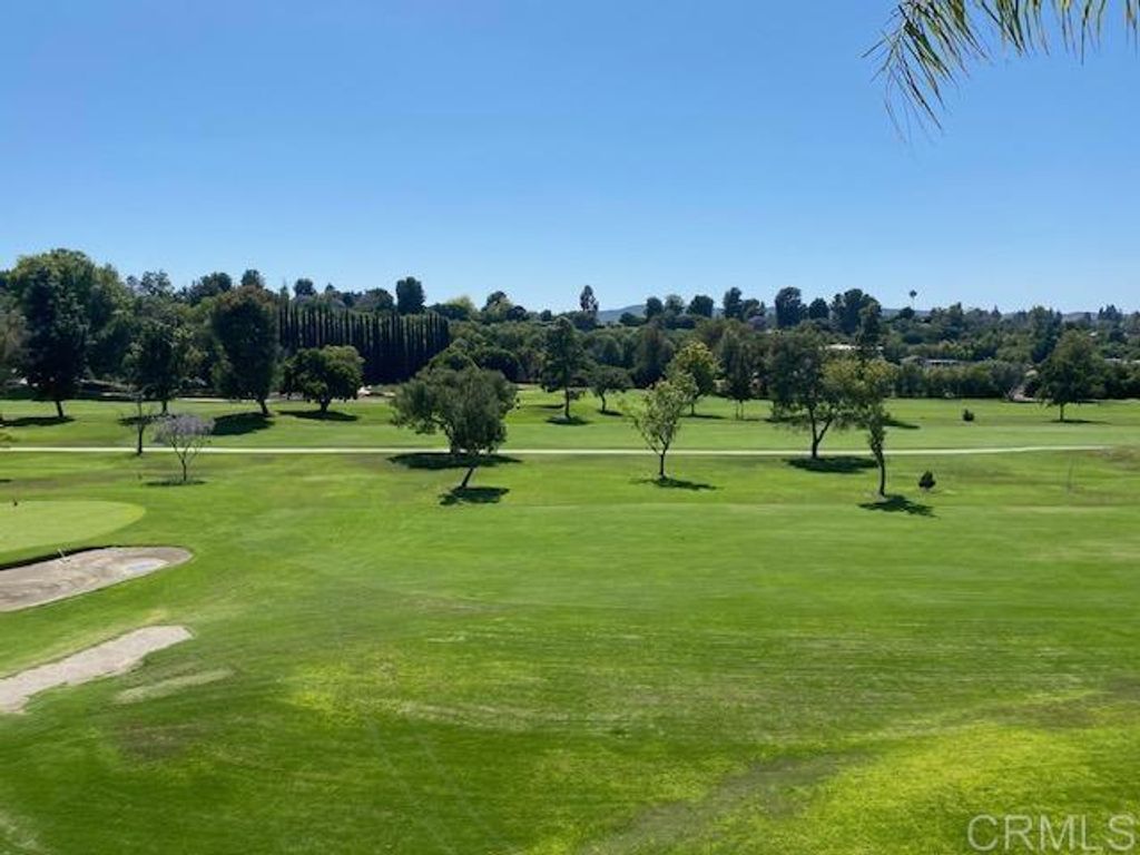 2397 Via Mariposa W #3a, Laguna Woods