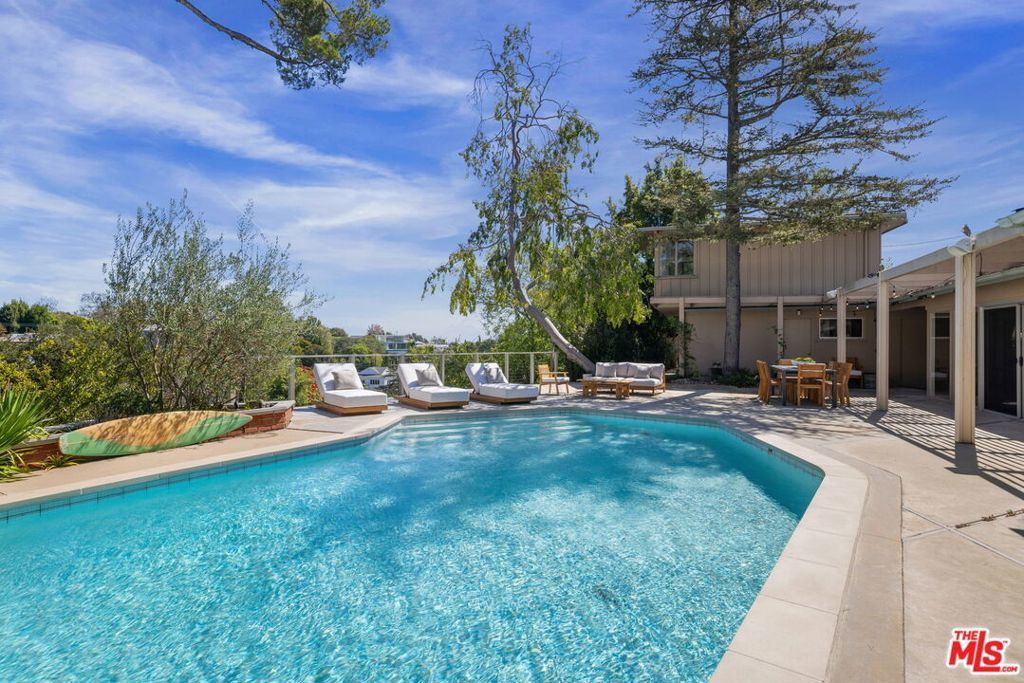 600 Hanley Place, Los Angeles