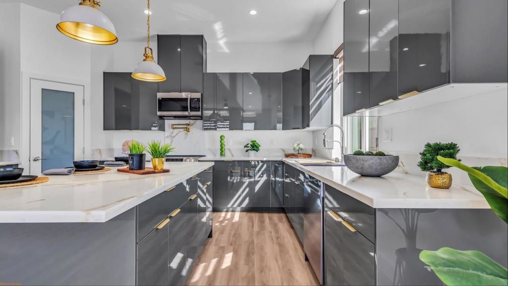 16322 Avenida Gracia, Desert Hot Springs