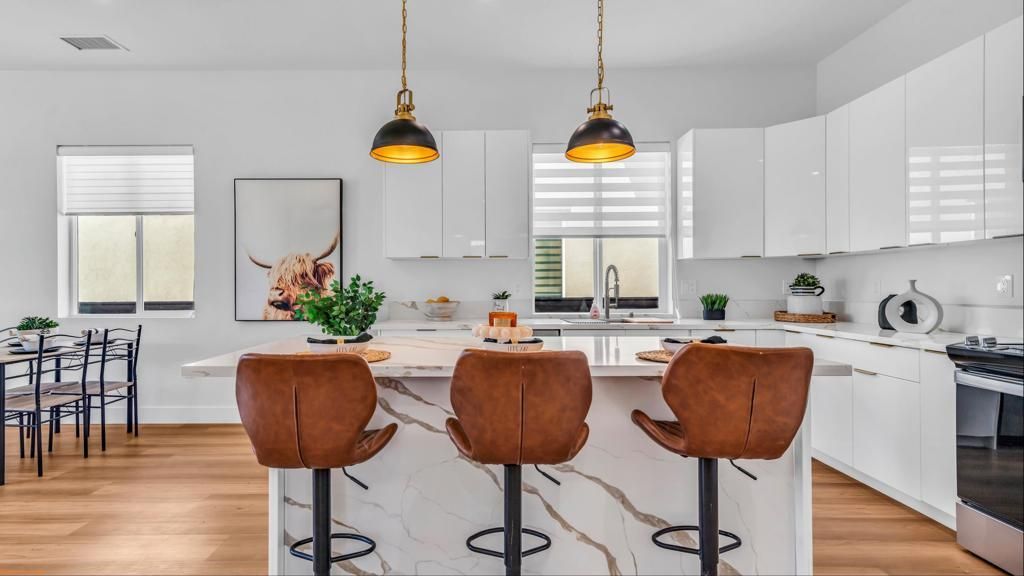 16334 Avenida Gracia, Desert Hot Springs