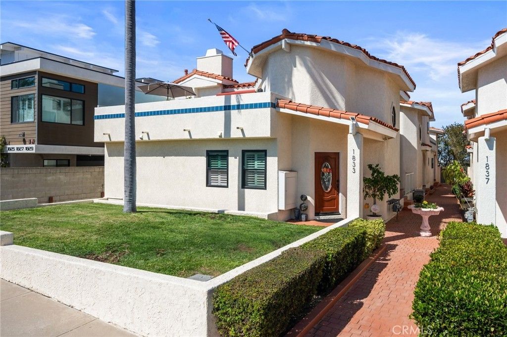 1833 11th Street # B, Manhattan Beach