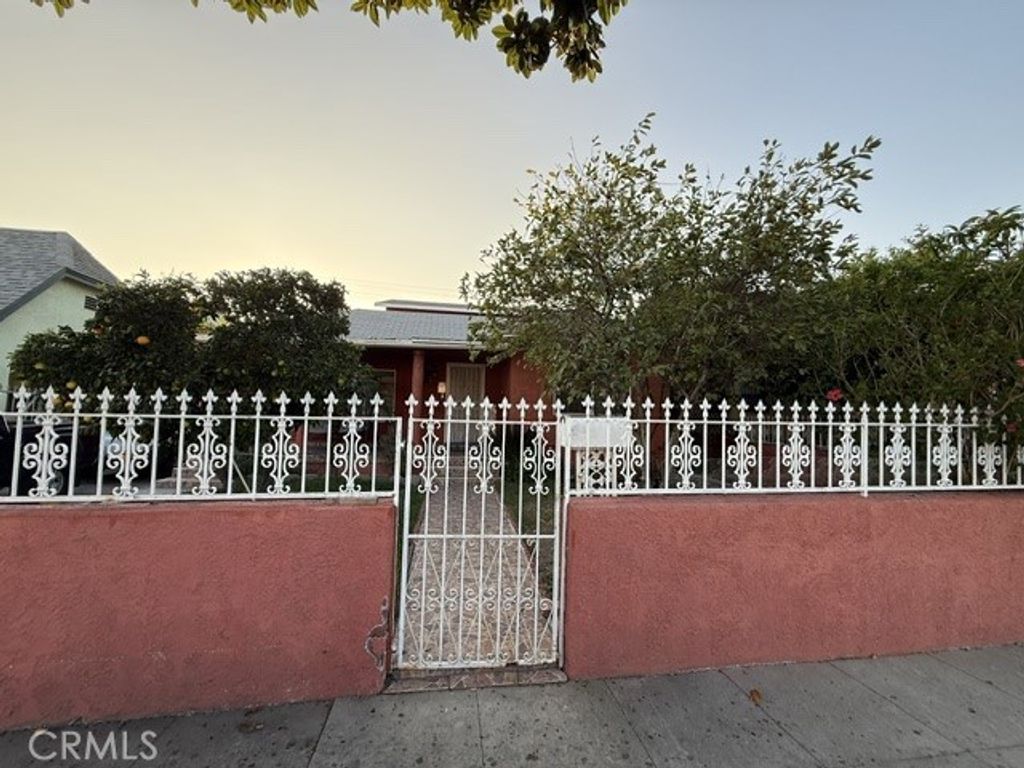 959 S Hillview Avenue, East Los Angeles