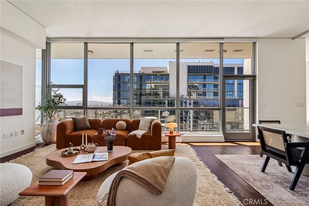 9 Macarthur Place # 2003, Santa Ana