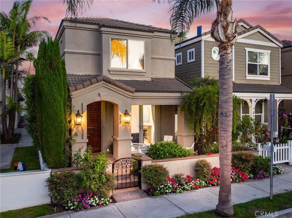 212 5th Street, Seal Beach