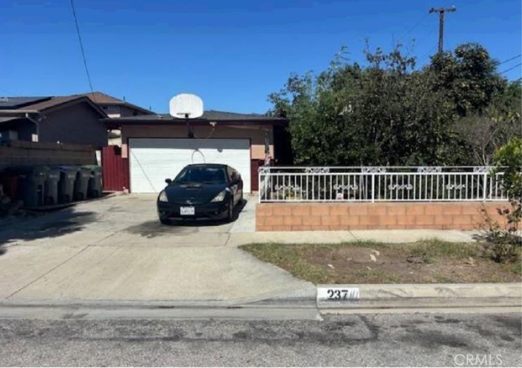 237 W 219th, Carson