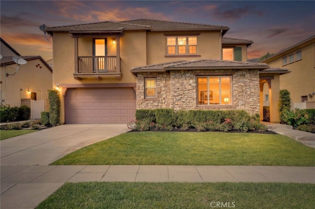 885 E Manresa, Azusa