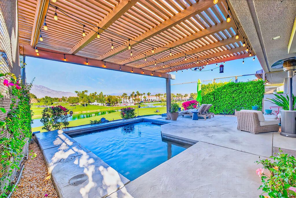 10 Colonial Drive, Rancho Mirage