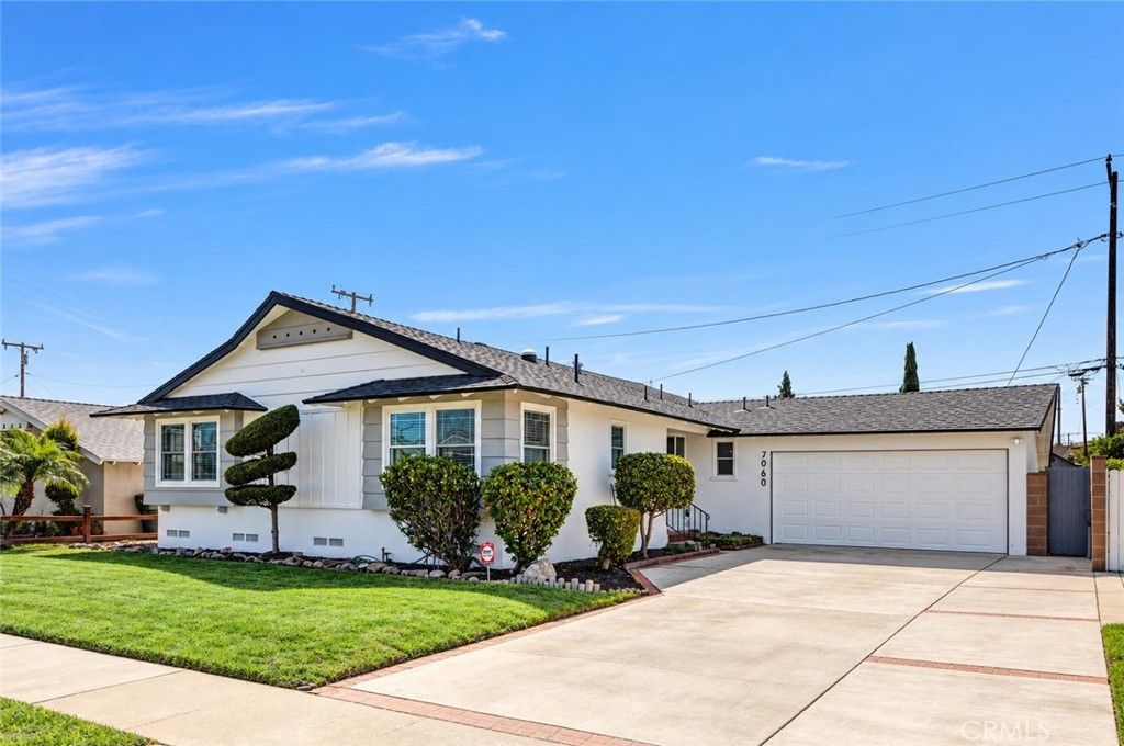 7060 Santa Ana, Buena Park