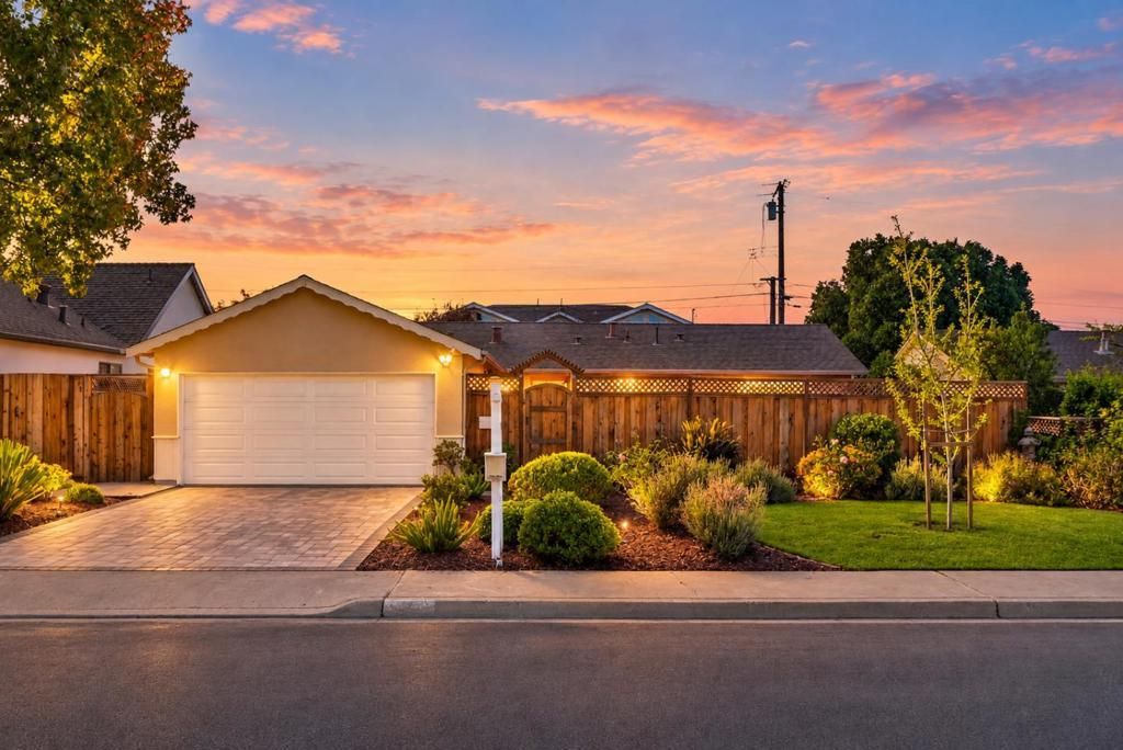 160 Gilbert Avenue, Santa Clara