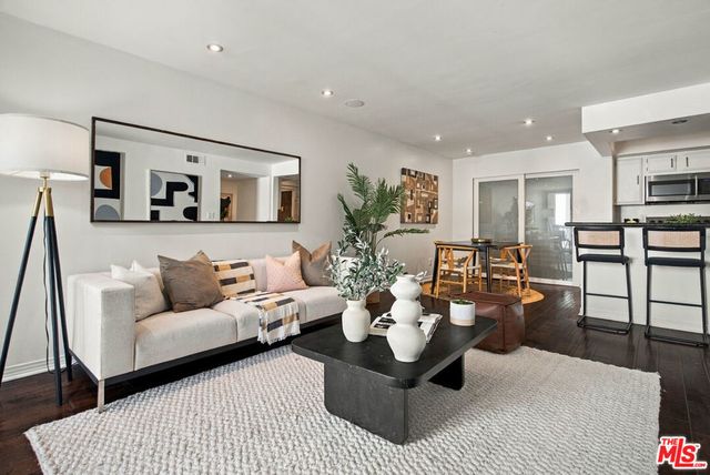 1215 N Olive Drive # 306, West Hollywood