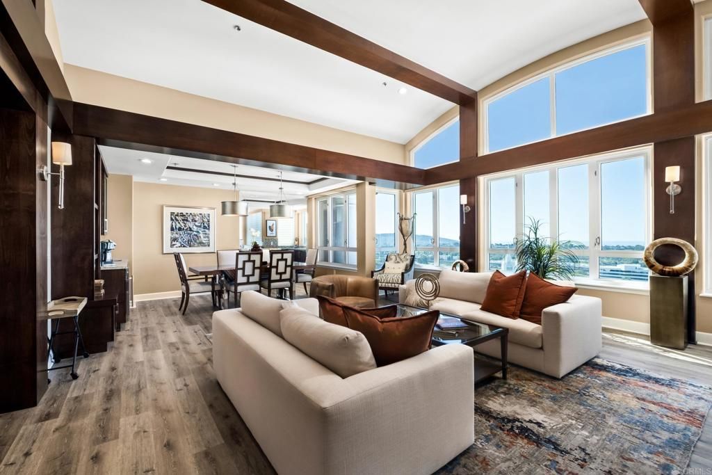 3890 Nobel Drive # 2102, San Diego