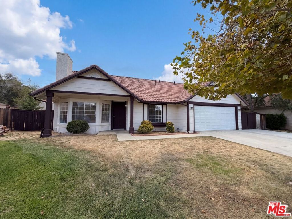 545 Spruce Court, Palmdale