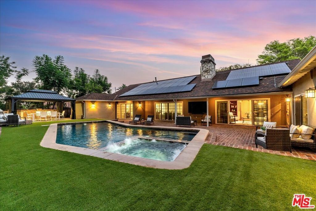 3741 Royal Woods Drive, Sherman Oaks