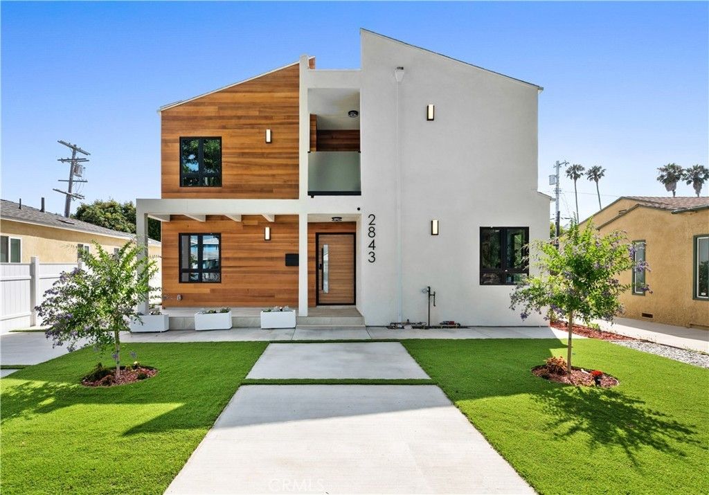 2843 Stoner Avenue, Los Angeles