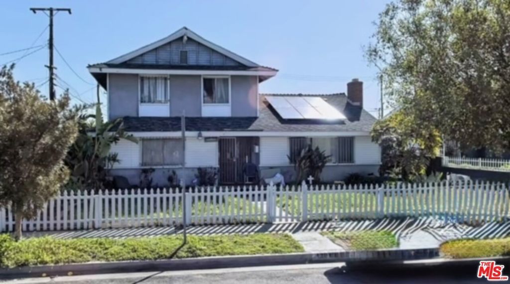 13914 S Main Street, Los Angeles