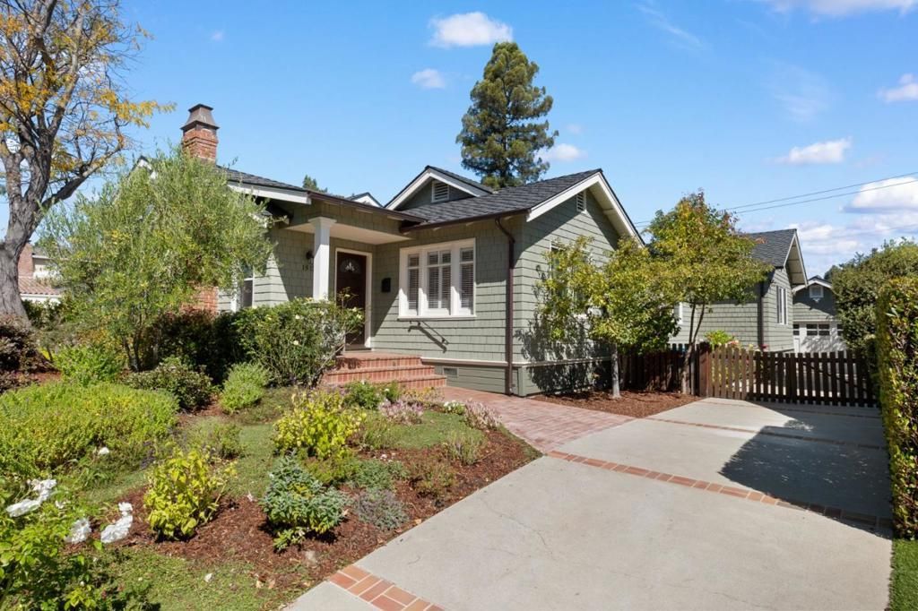 1512 Bernal Avenue, Burlingame