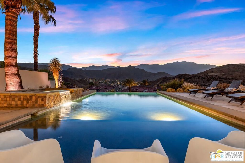 25 Santa Rosa Mountain Lane, Rancho Mirage