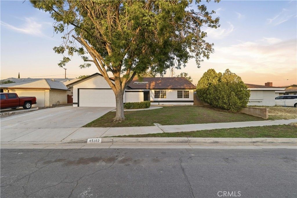 45102 Camolin Avenue, Lancaster