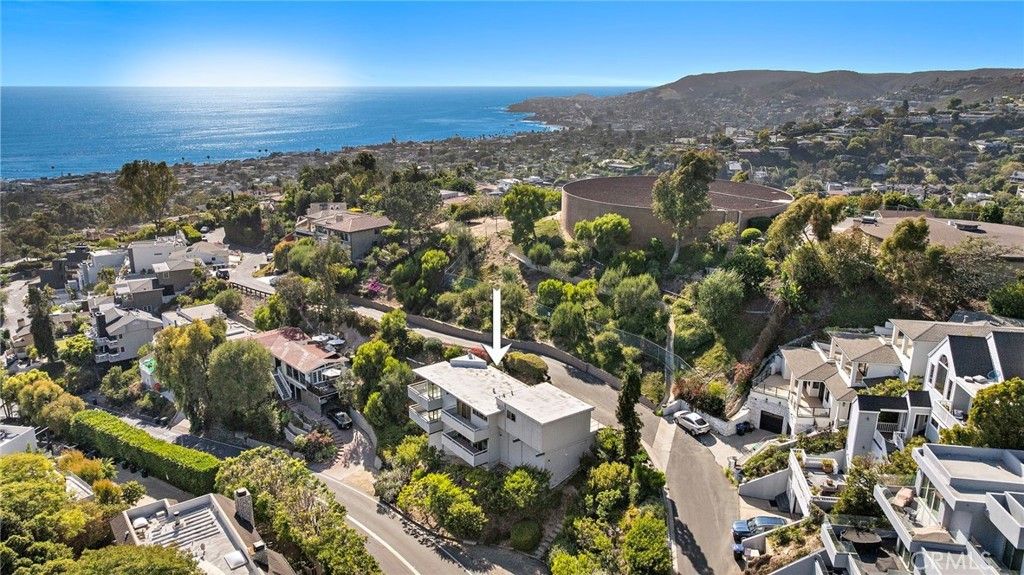888 Summit Drive, Laguna Beach