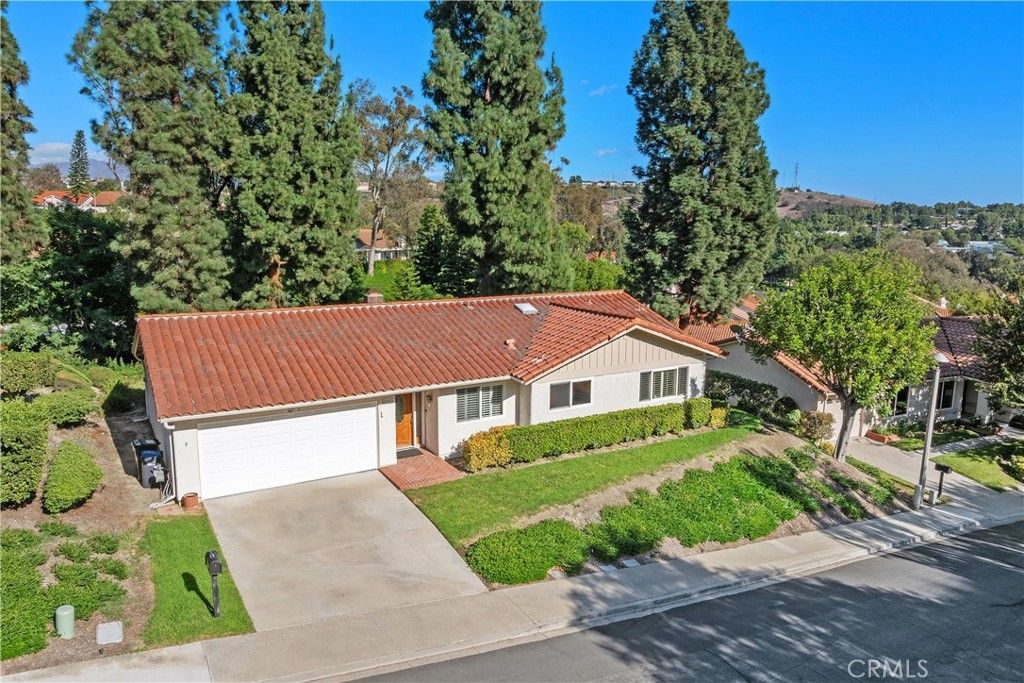 28252 Via Herrera, Mission Viejo