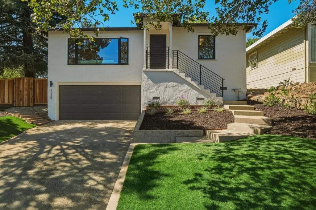 2218 Ewell Road, Belmont