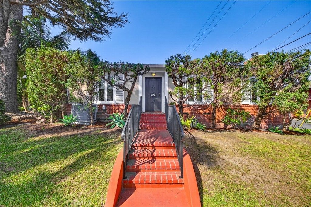 345 Park Avenue, Long Beach