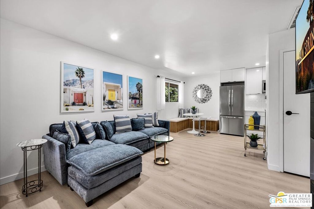 2875 N Los Felices Road # 217, Palm Springs