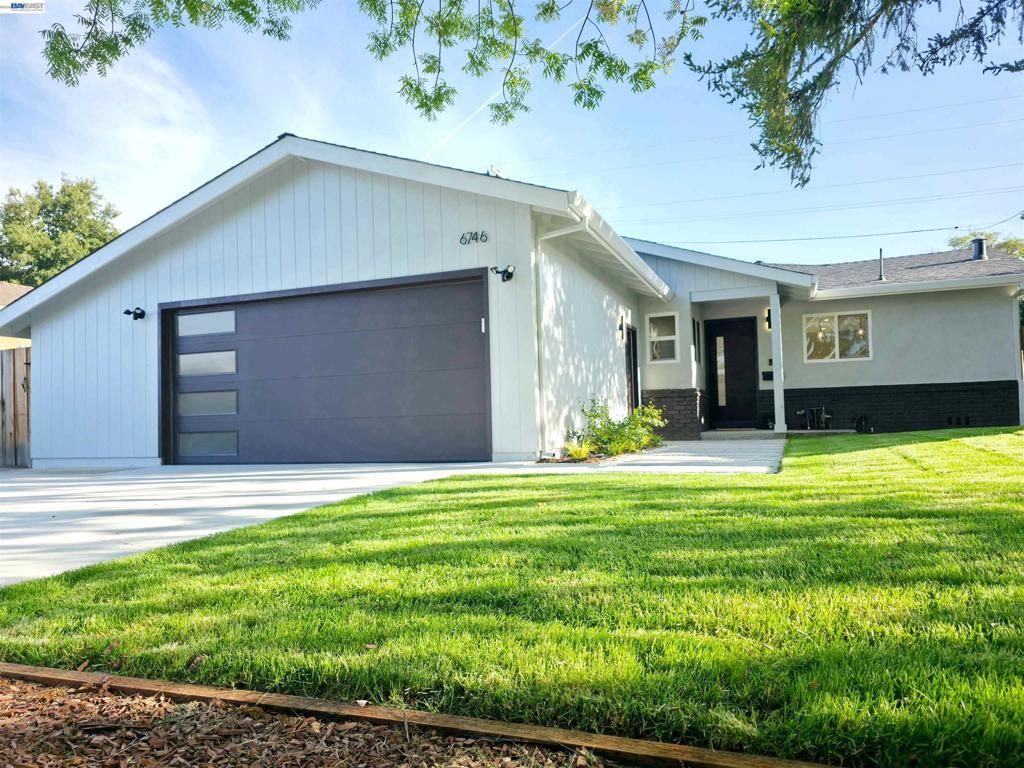 6746 Bollinger Rd, San Jose