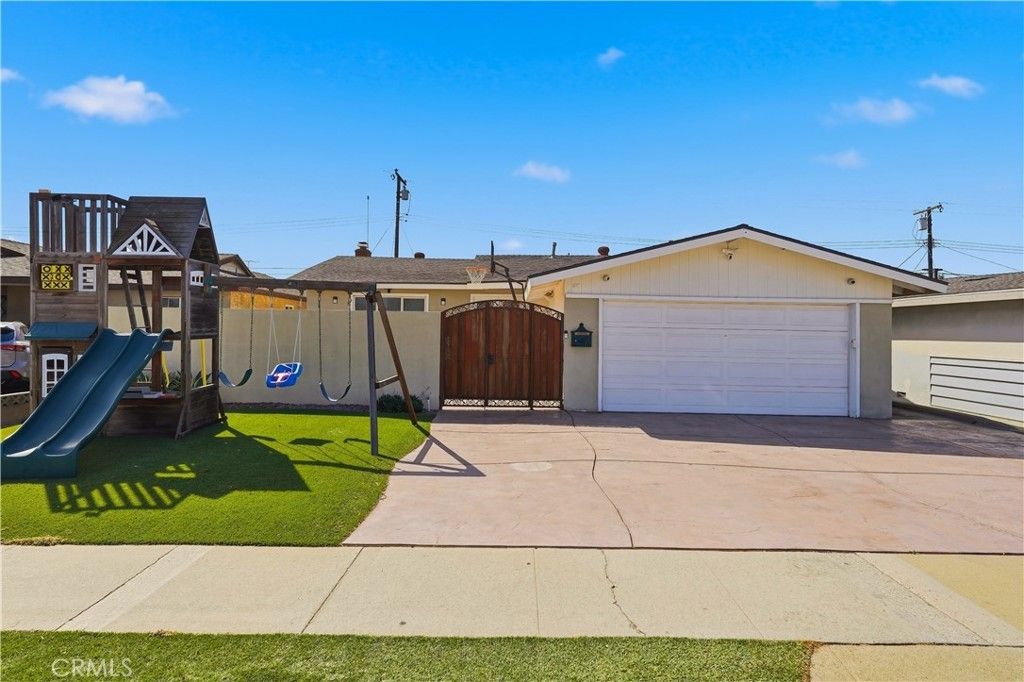 2346 W 234th, Torrance