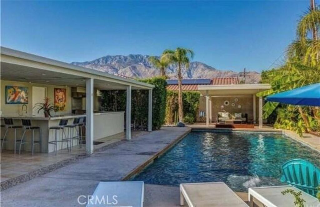 2888 E Venetia Road, Palm Springs