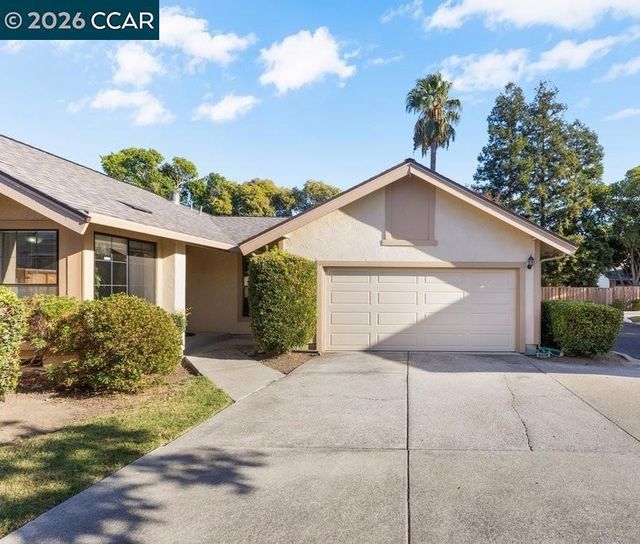 953 Bridgecrossing Way, Concord
