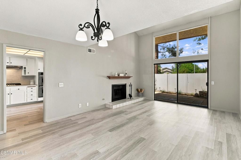 274 Mariposa Drive, Newbury Park