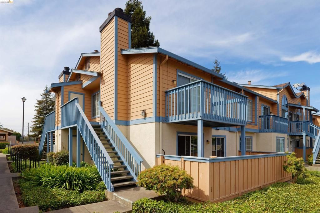 67 Glenwood, Hercules