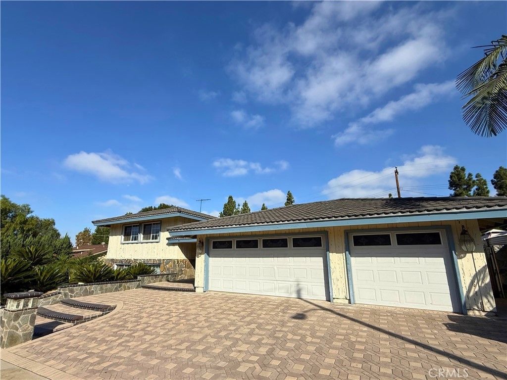 15445 Surrey Lane, La Mirada