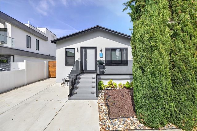 2615 Clyde, Los Angeles