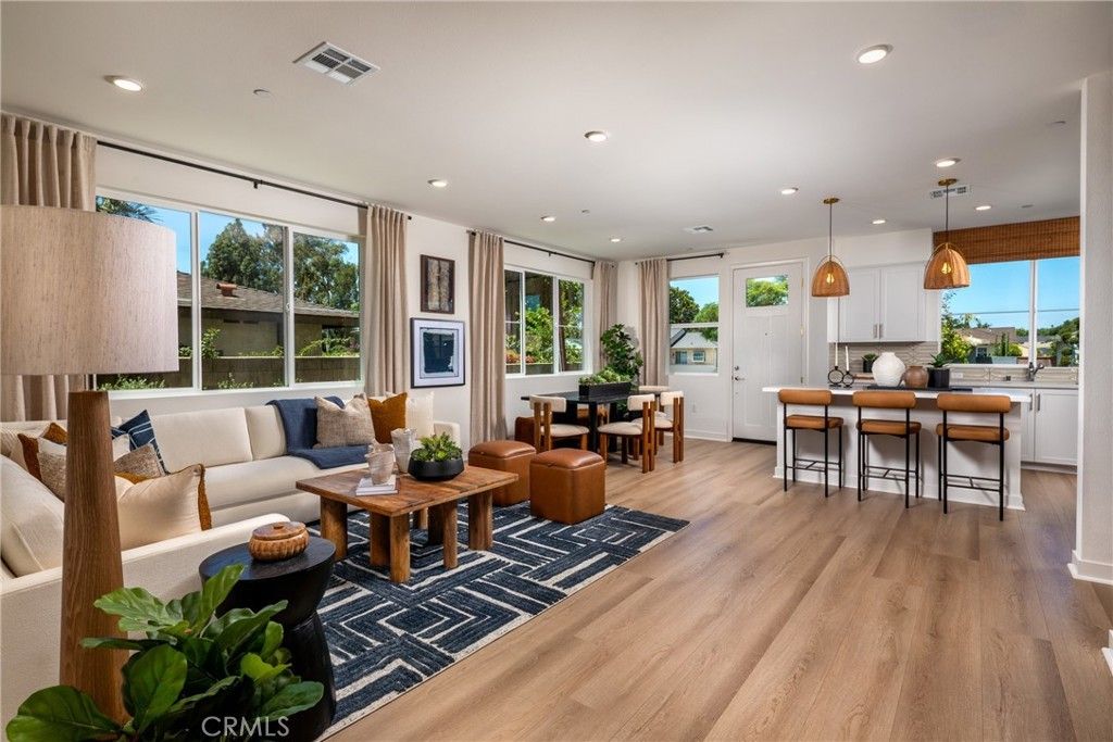 244 W Citrus Row, La Habra