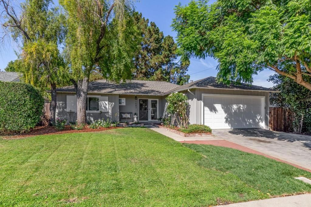 1682 Yale Drive, Mountain View