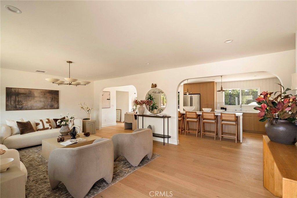 13402 Winthrope, North Tustin