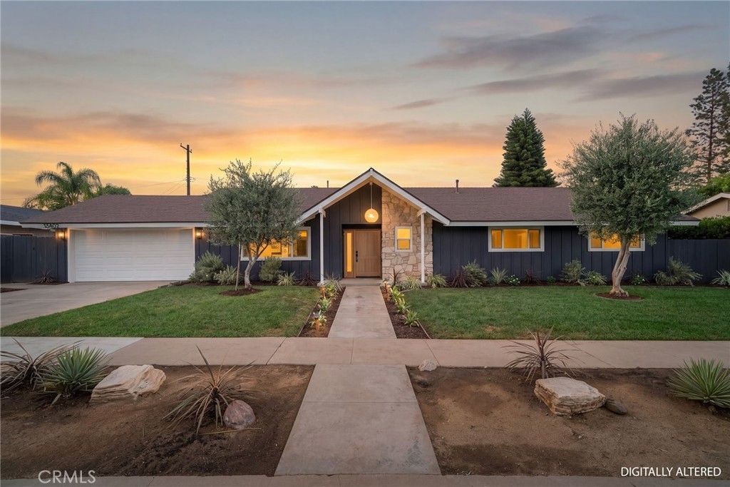 13402 Winthrope, North Tustin