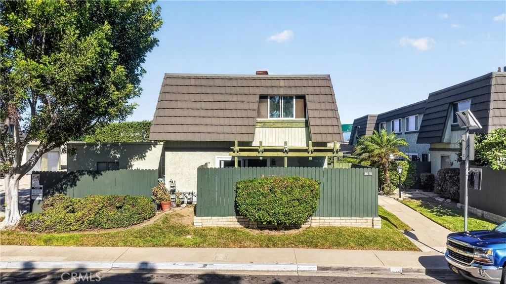 1618 Iowa # D, Costa Mesa