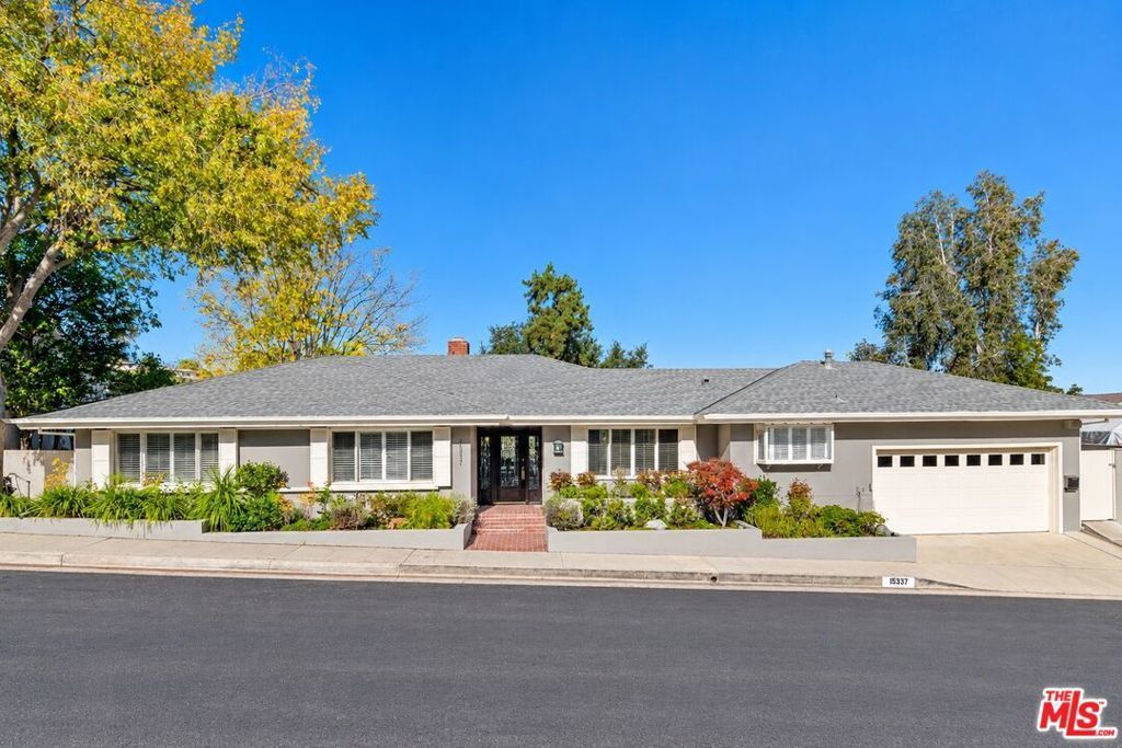 15337 Stonewood Terrace, Sherman Oaks