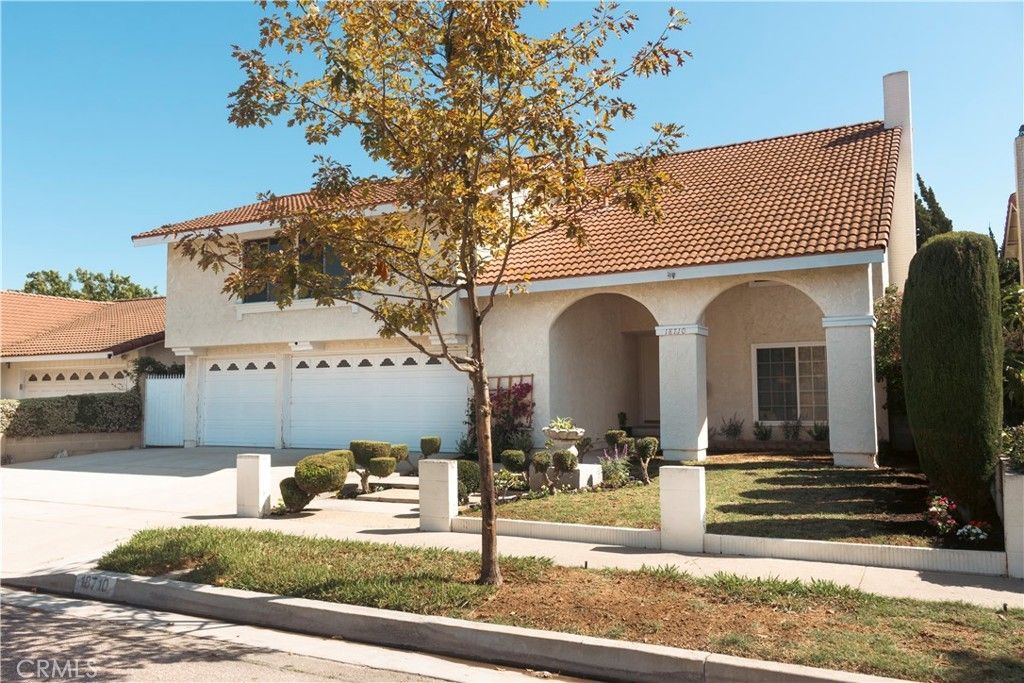 18710 Christina, Cerritos