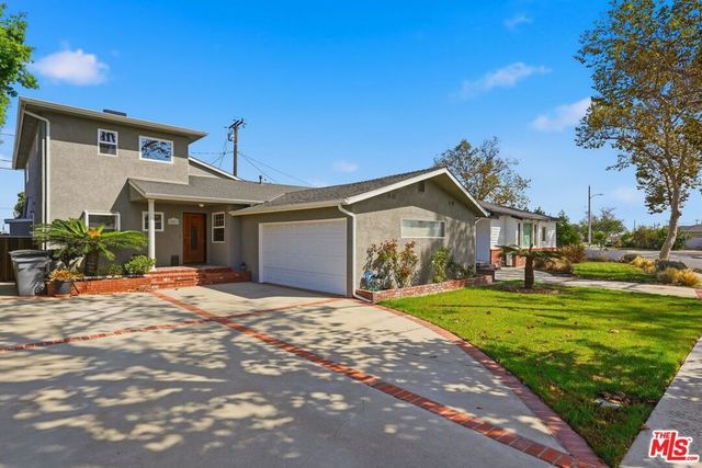 2007 W 180th Place, Torrance