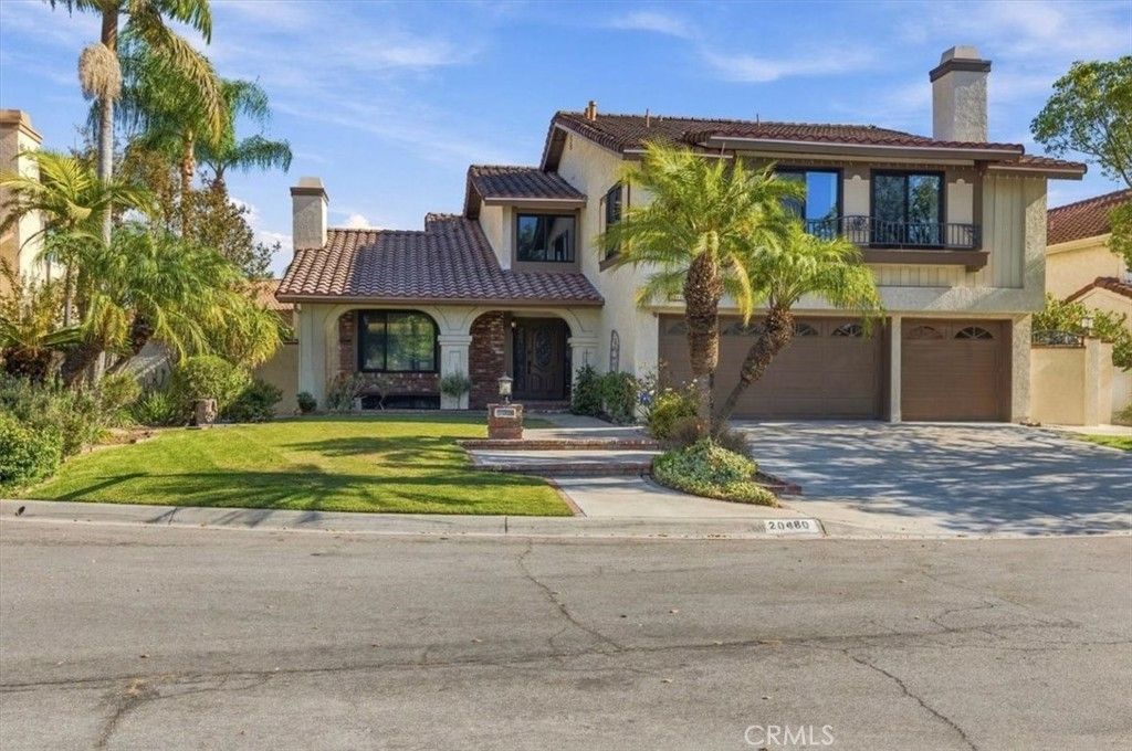 20480 Via Sonador, Yorba Linda