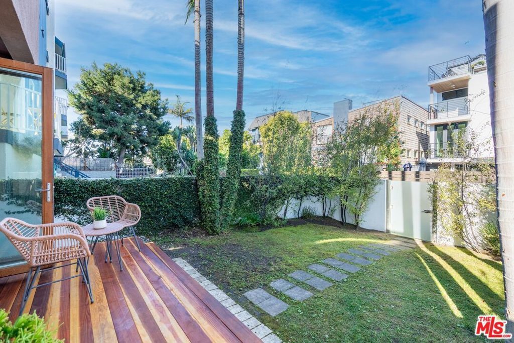 28 Westwind Street, Marina Del Rey