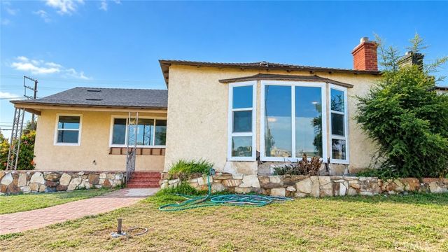 8721 Crenshaw Boulevard, Inglewood