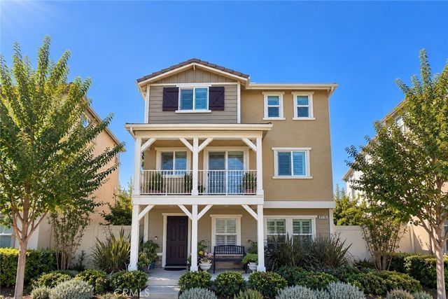 9116 Foster Lane, Chatsworth