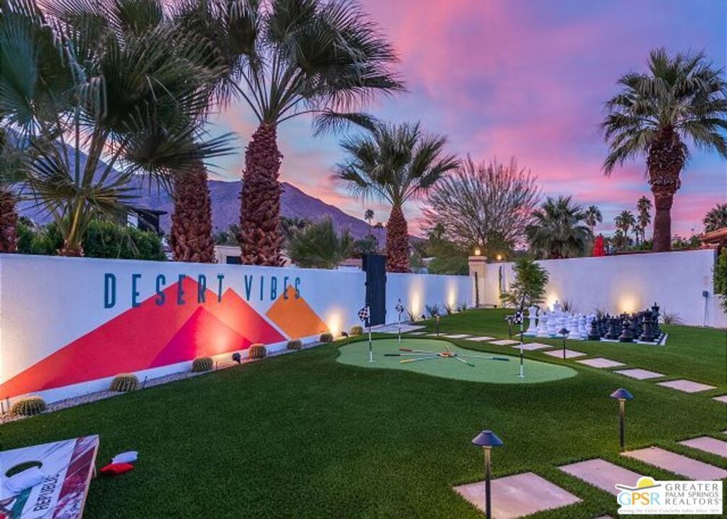 2324 N Girasol Avenue, Palm Springs